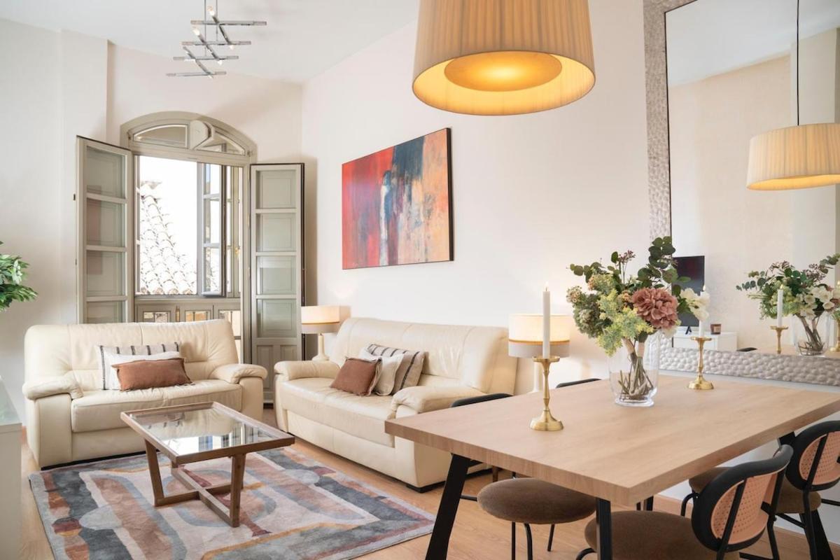 Beatas Espectacular Nueva Vivienda En Centro Historico Sinese Design Homes Lejlighed *